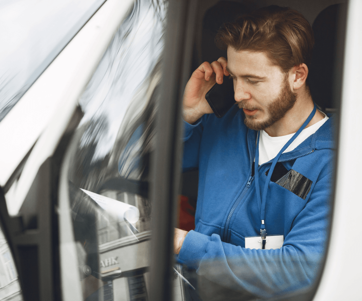 Catchlio working with a local business